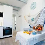 House شقة Marina dʼAndora